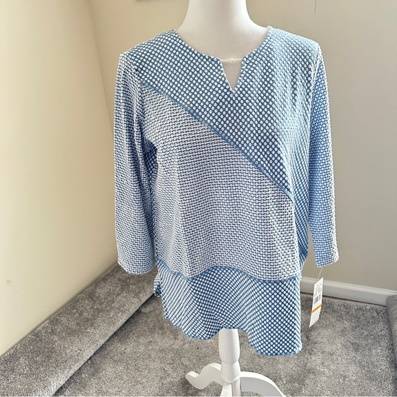 Alfred Dunner Small Blue White Dot Textured Knit Top | 3/4 Sleeve Tunic NWT
⸻ - Picture 1 of 8